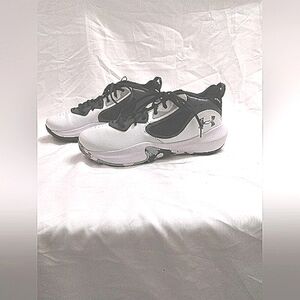 Under Armour Lockdown 6 Men's Basketball Shoes Size 8.5 Black/White